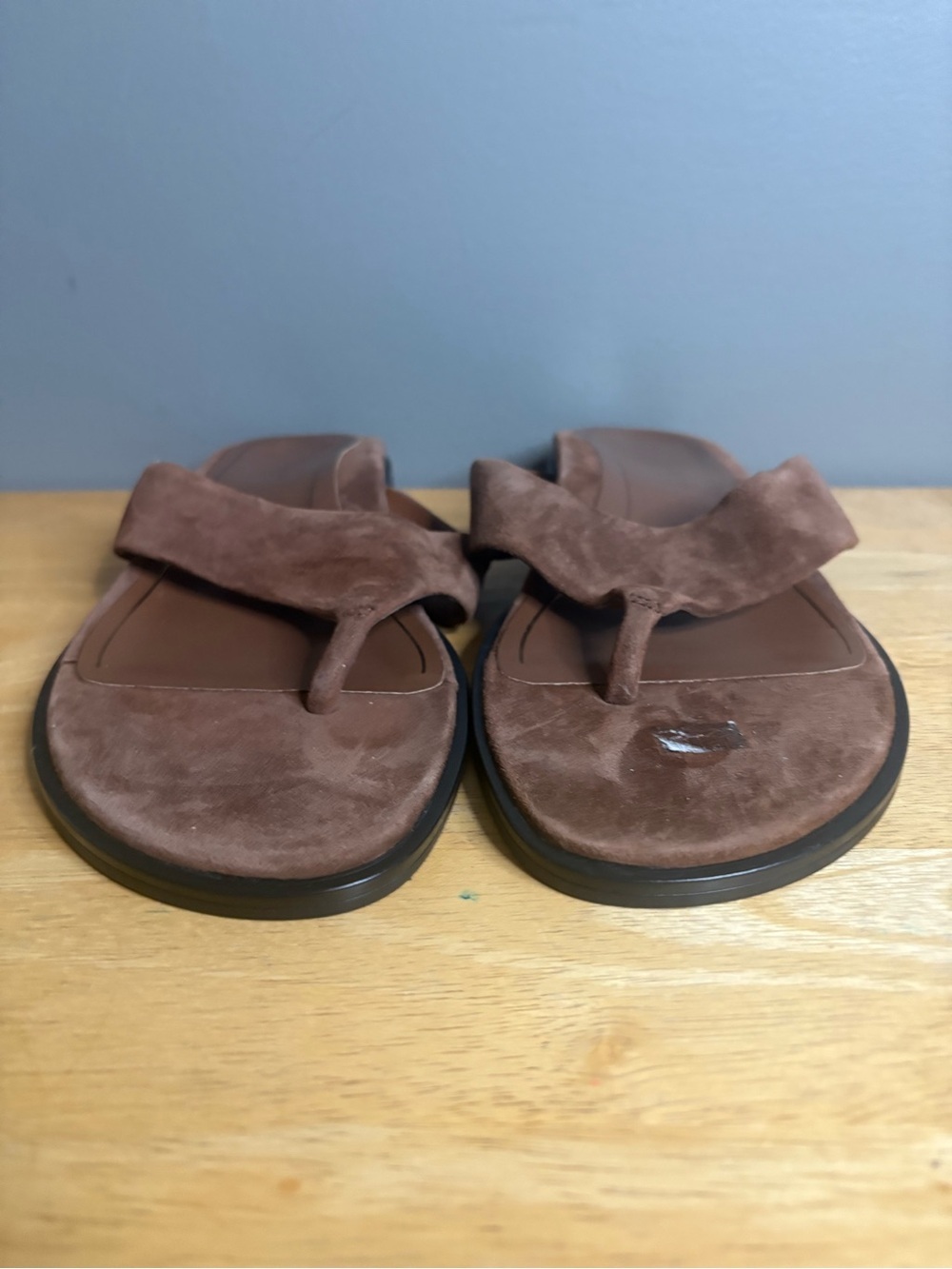 Vionic Agave Brown Suede Leather Orthotic Thong Sandals Women’s Size 7M NWT - Picture 3 of 9